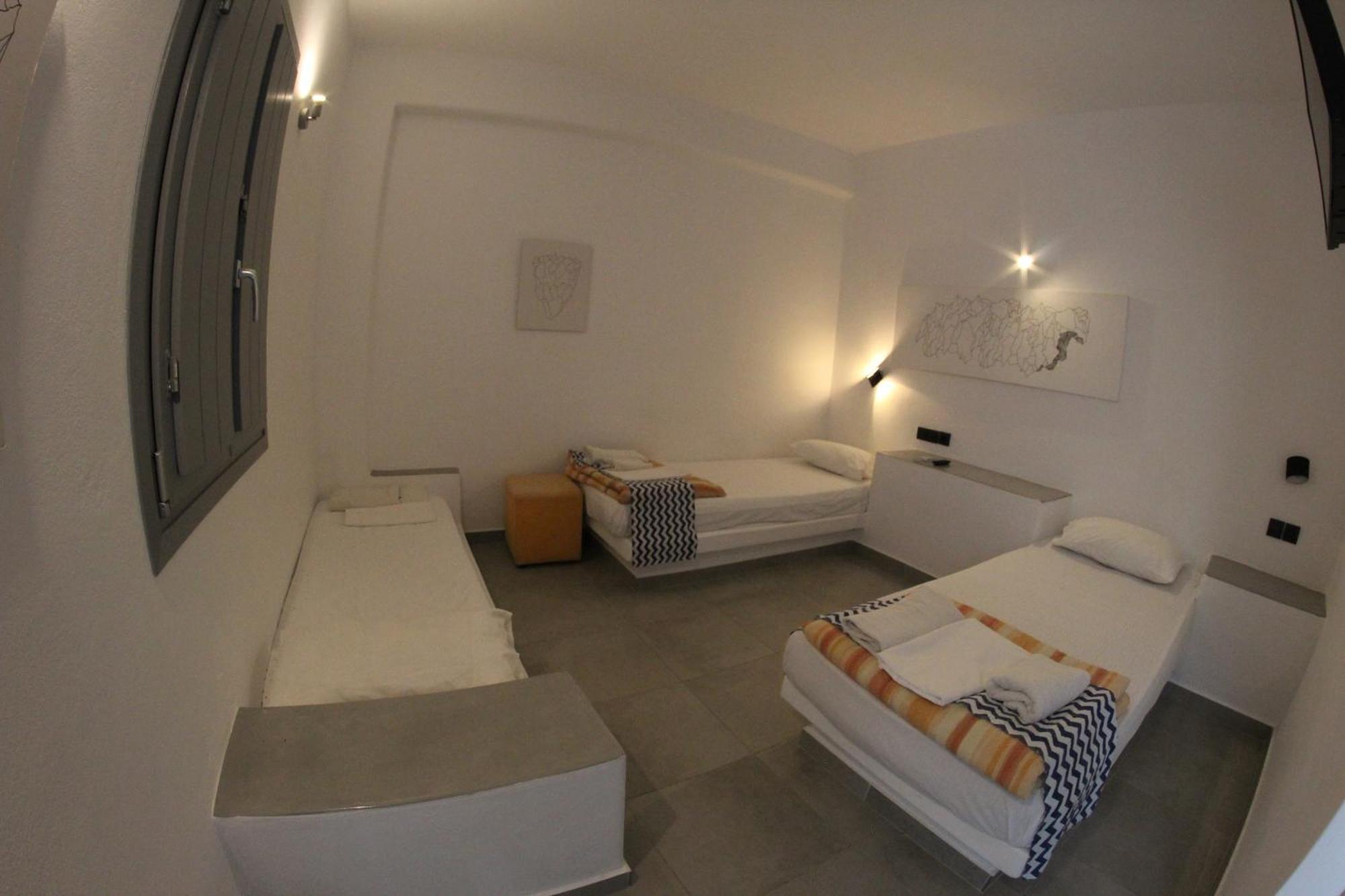 Perissa Centrale Rooms Bagian luar foto