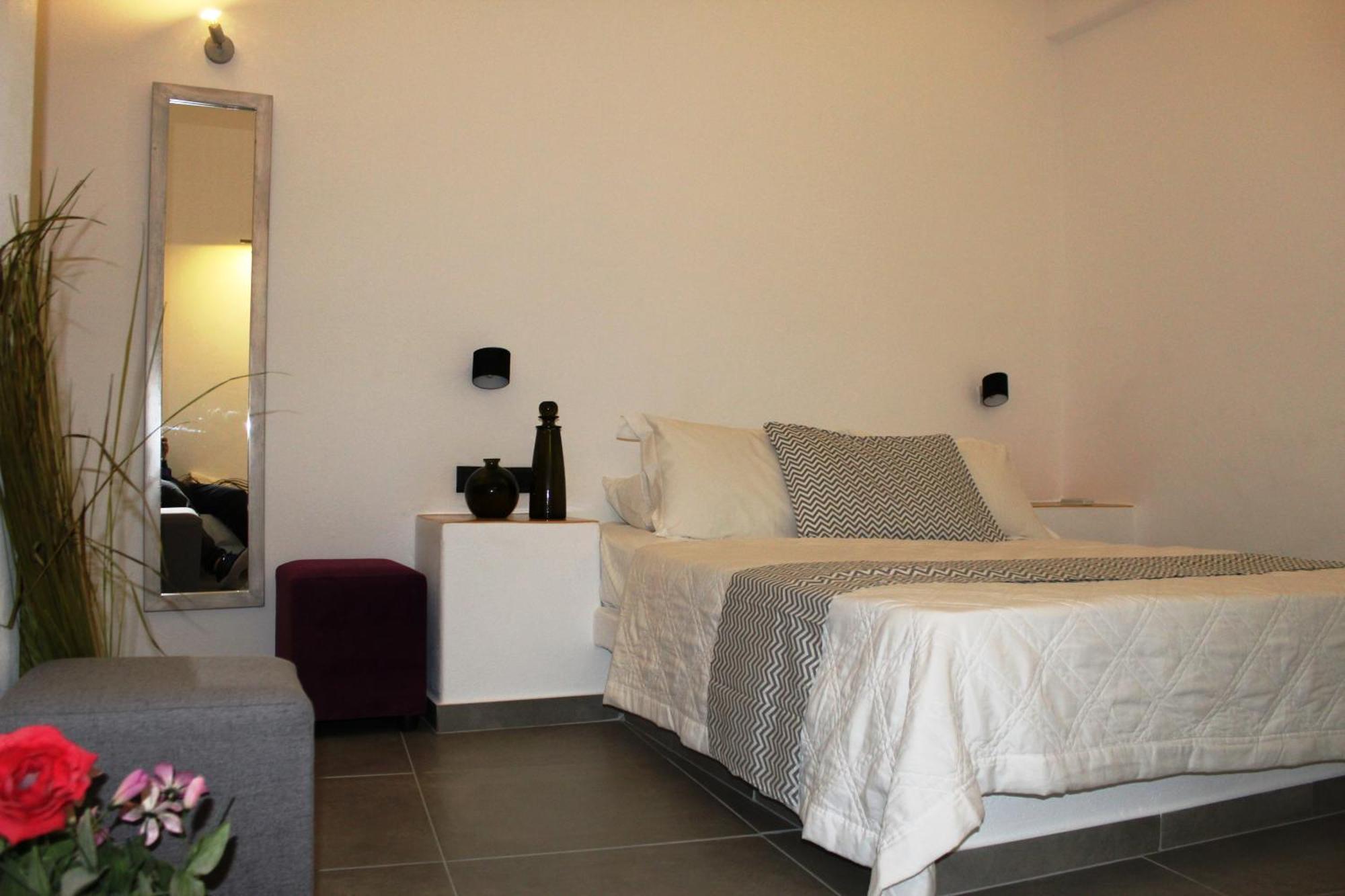 Perissa Centrale Rooms Bagian luar foto